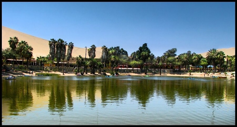 Laguna de Huacachina by Martin K