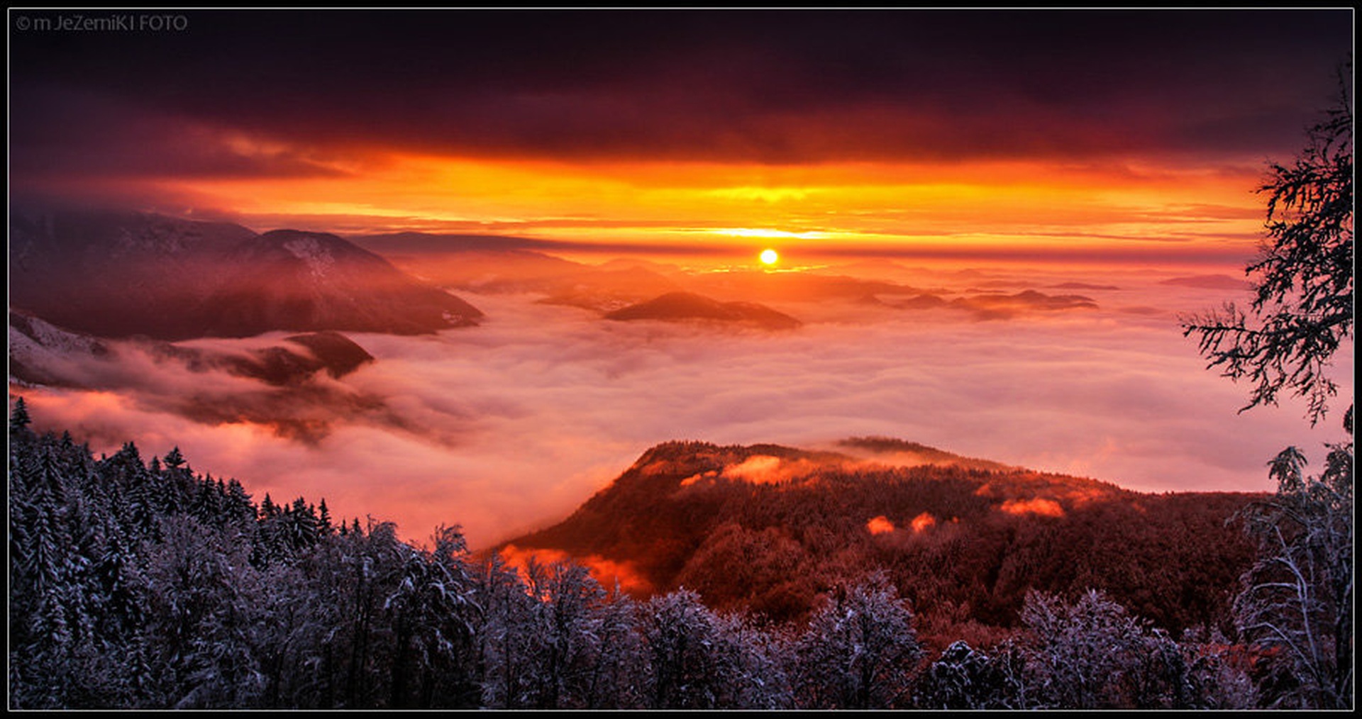 Žareče jutro by Echo/ Matej Jezernik