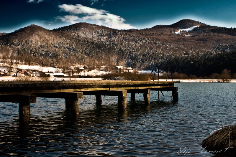 Podpeško jezero by Nejc Lampret