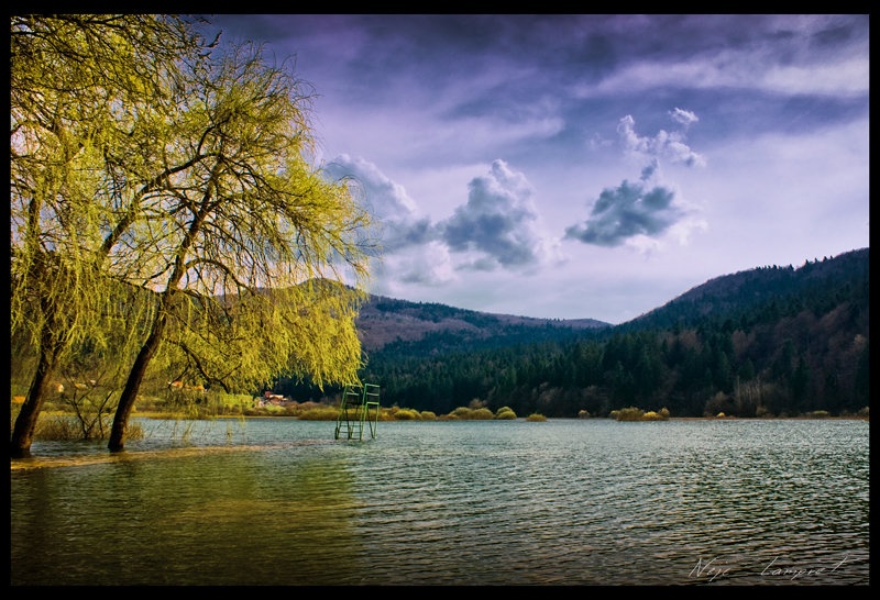 Poplavljeno Podpeško jezero by Nejc Lampret