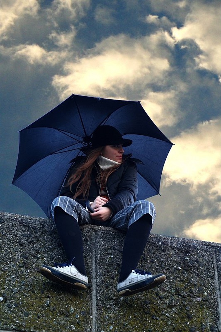 raindrops by Tomislav Može