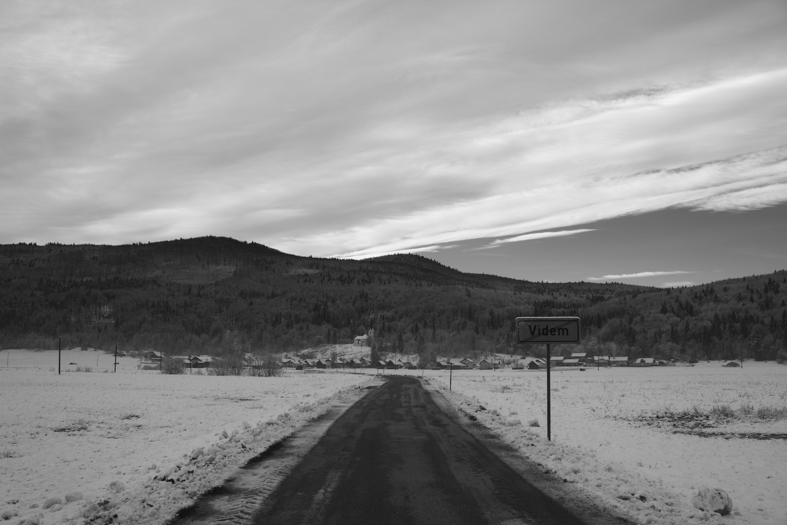 Podpeč Dobrepolje januar-2015 by Marjan Zupanc