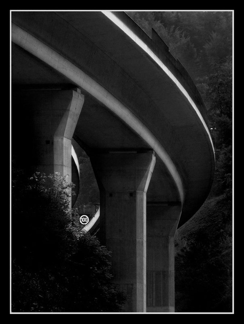 VIADUKT by Milan Malovrh