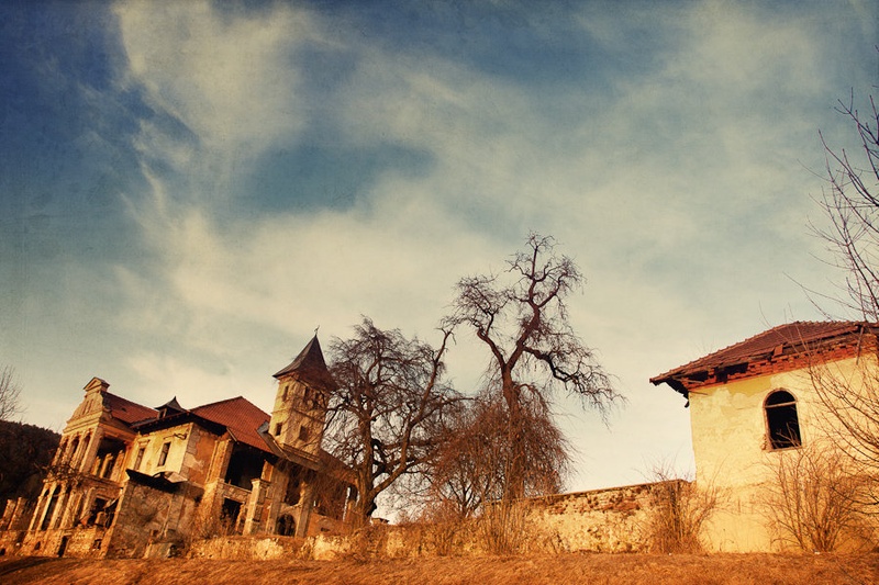 Sončna stran by Matej Golob
