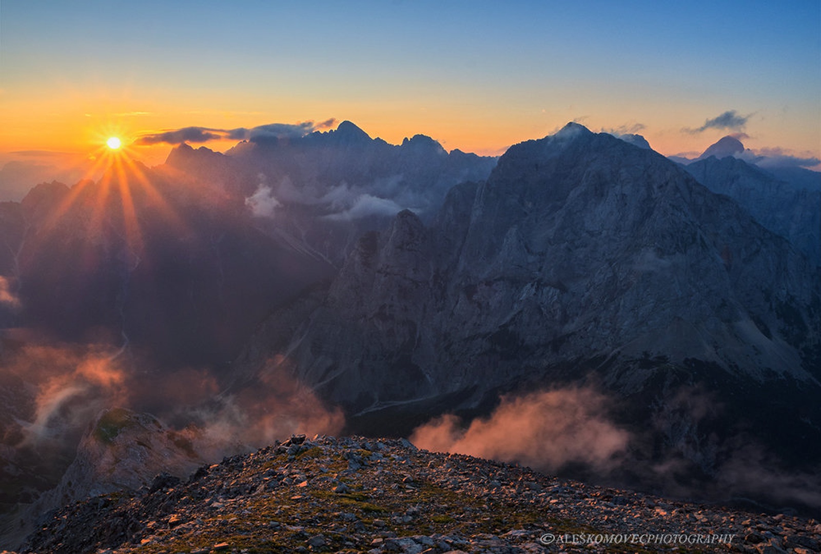 Prebujanje na M.Mojstrovki by Aleš Komovec