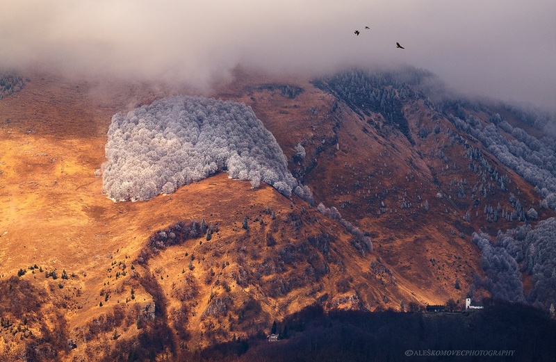Hudičev Boršt by Aleš Komovec