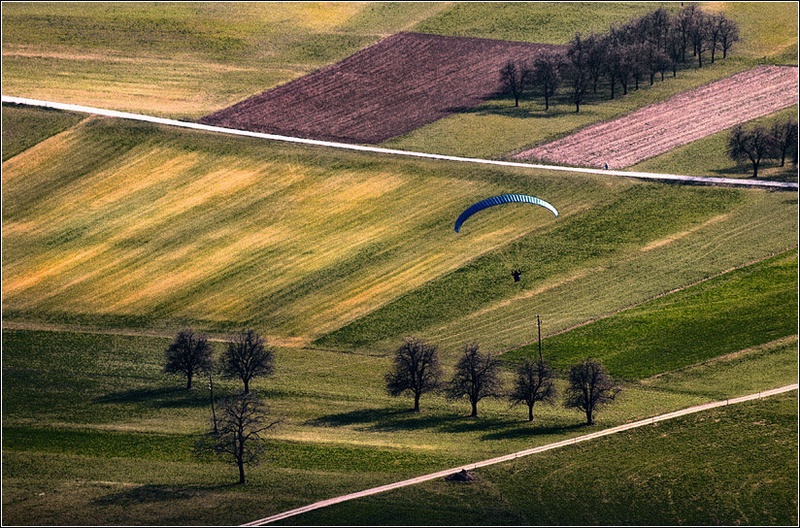 Land ing by Aleš Komovec