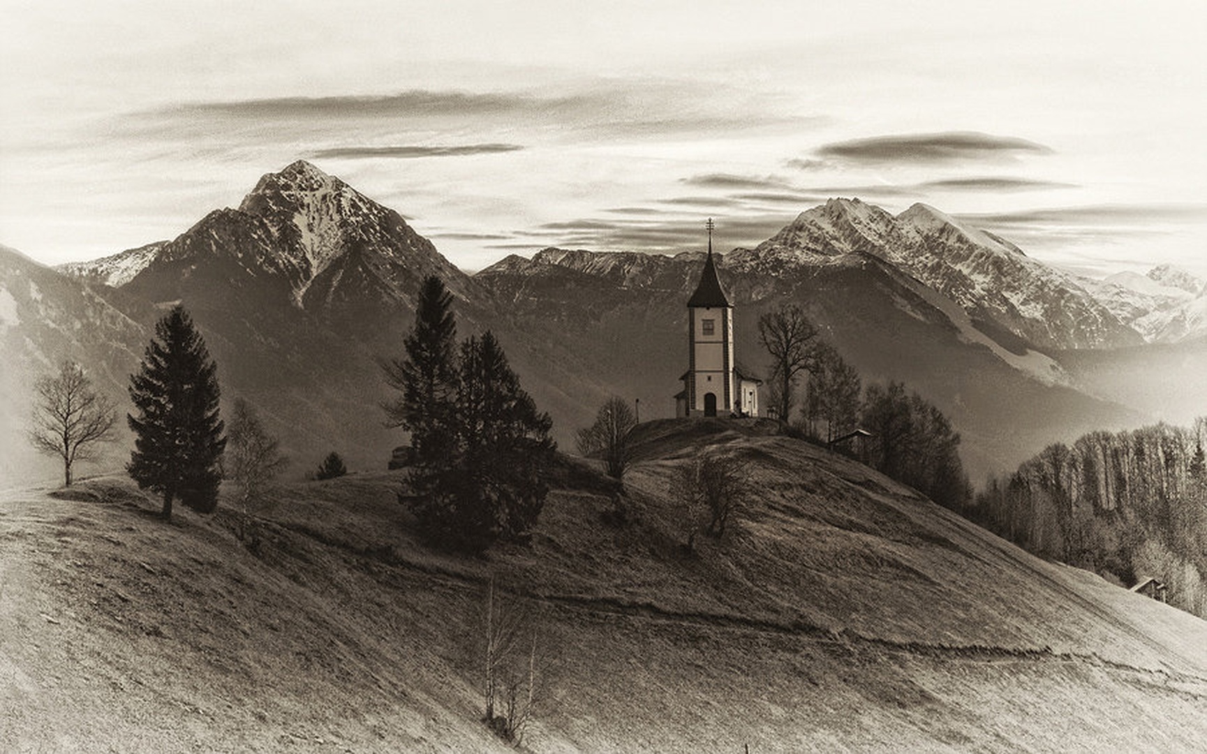 Klasika by Aleš Komovec