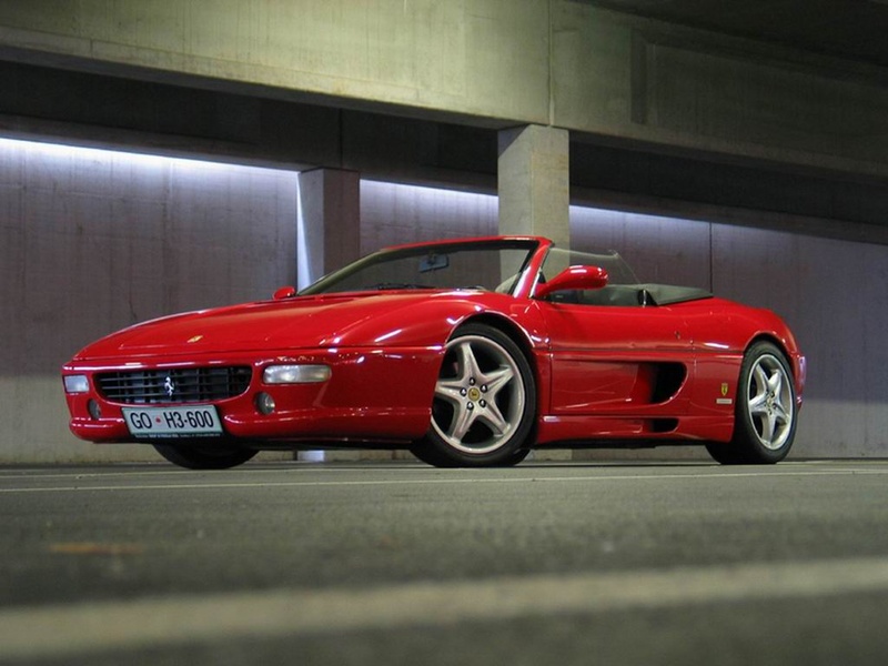 Ferrari brez Pikice.... by Robert
