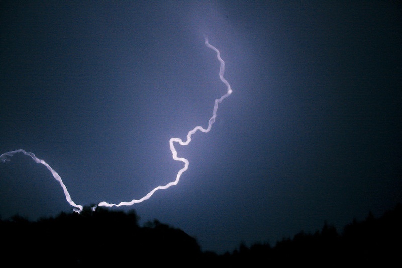 Thunder in the night by sokol11