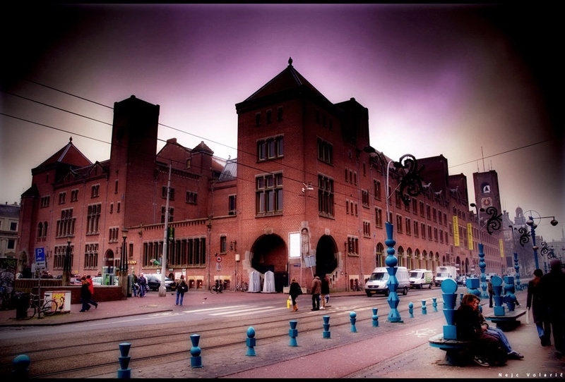beurs van berlage by Nejc Volarič