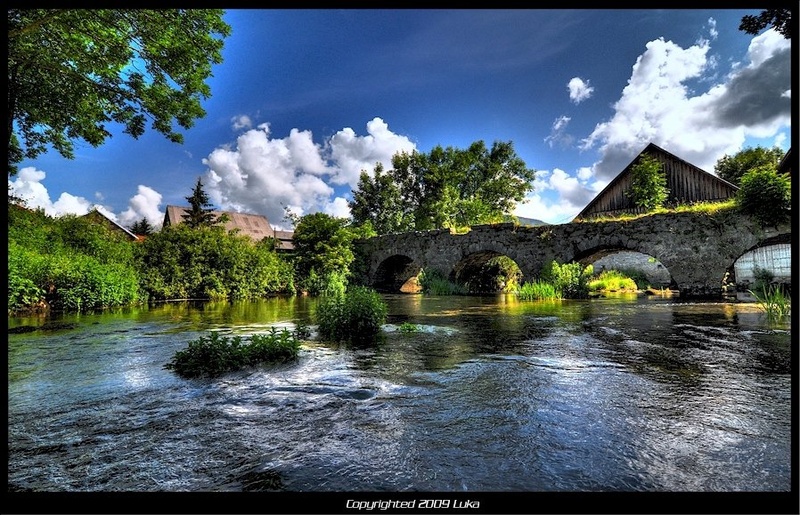 Old bridge by Lucky Luke