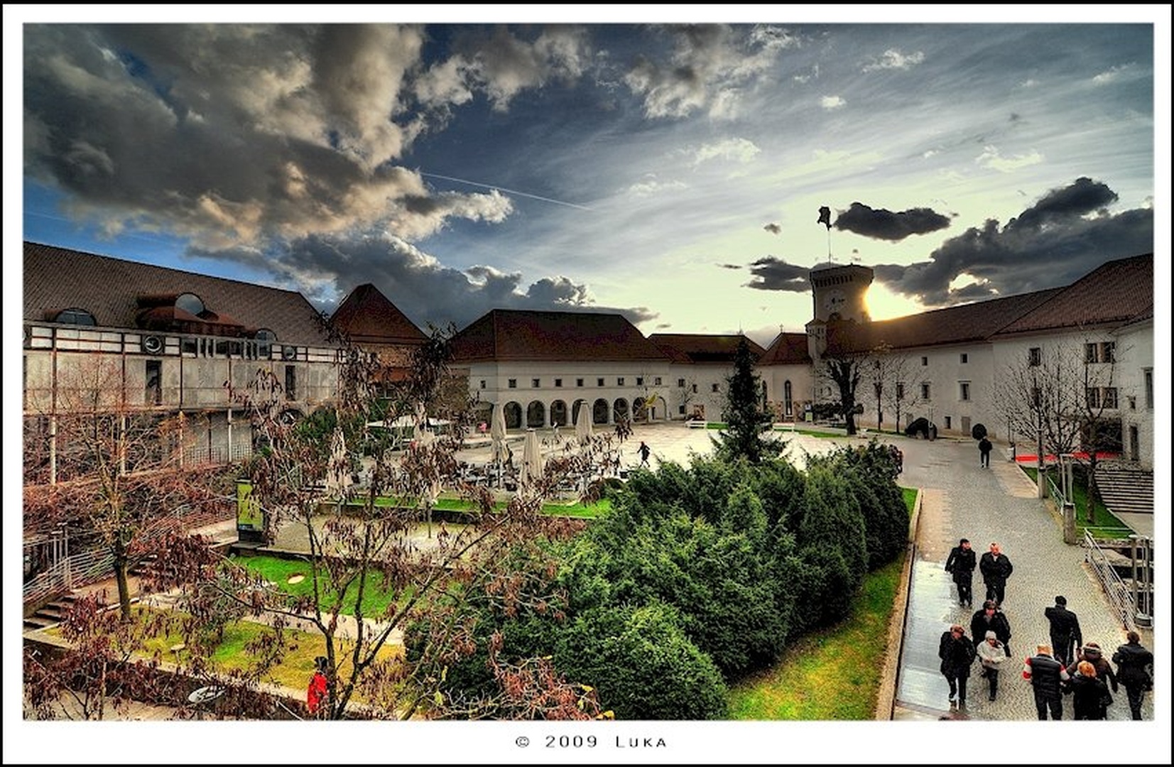 Grad malo drugače ;-) by Lucky Luke
