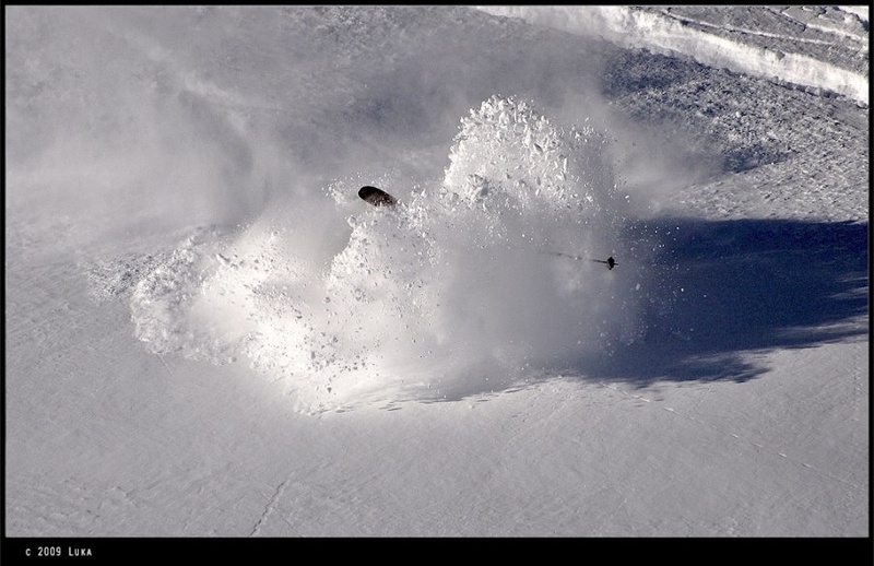 Snow bath by Lucky Luke