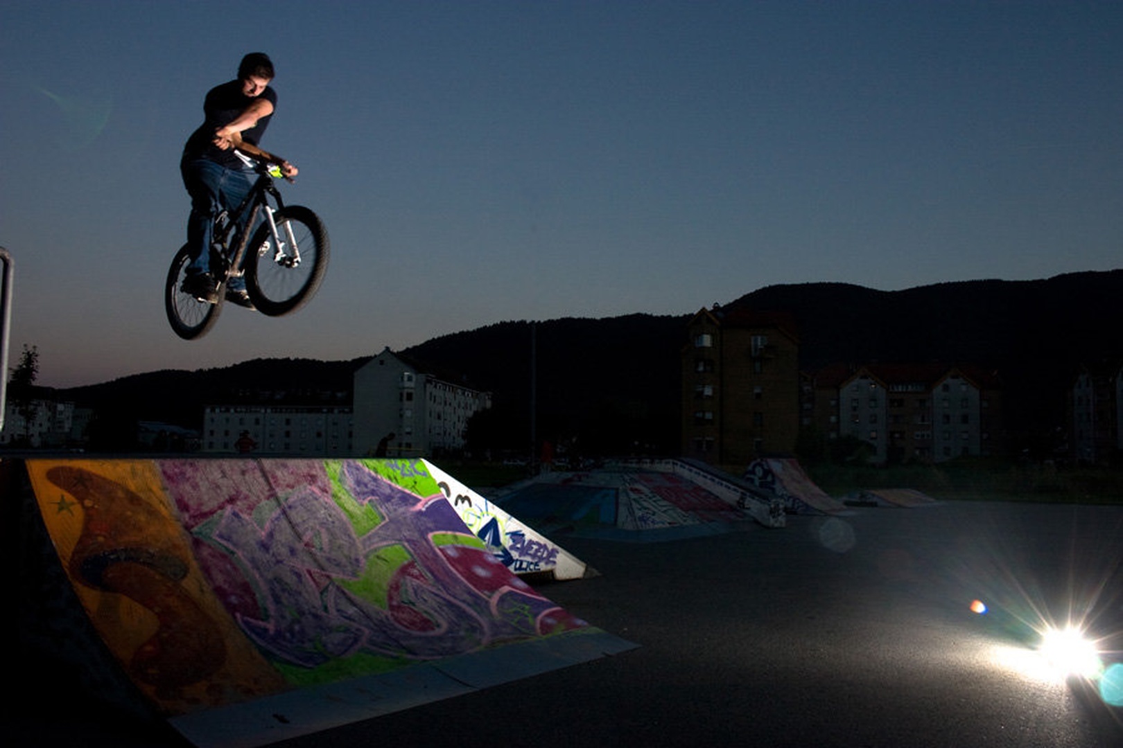 One foot x-up by