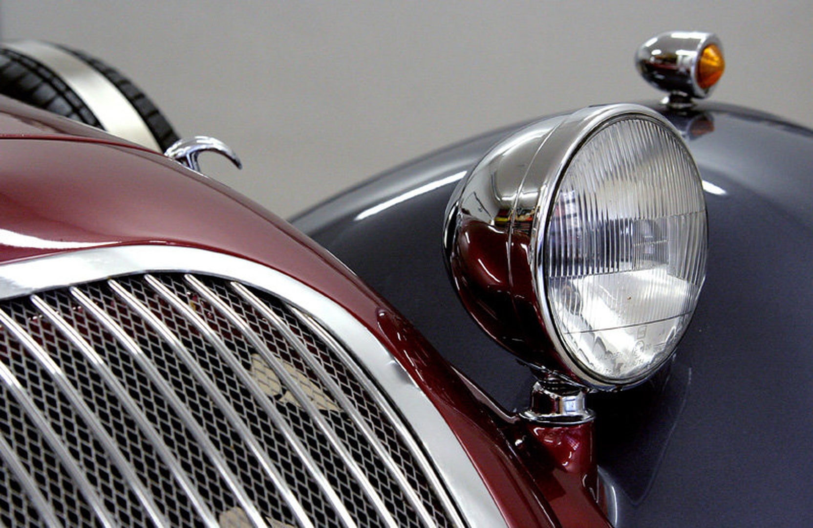 Modern Classics by Miha Travnik