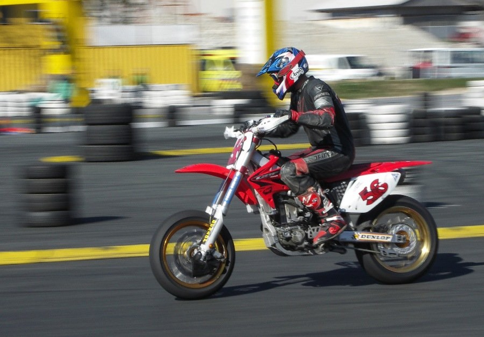 Supermoto by Anže Vrabl