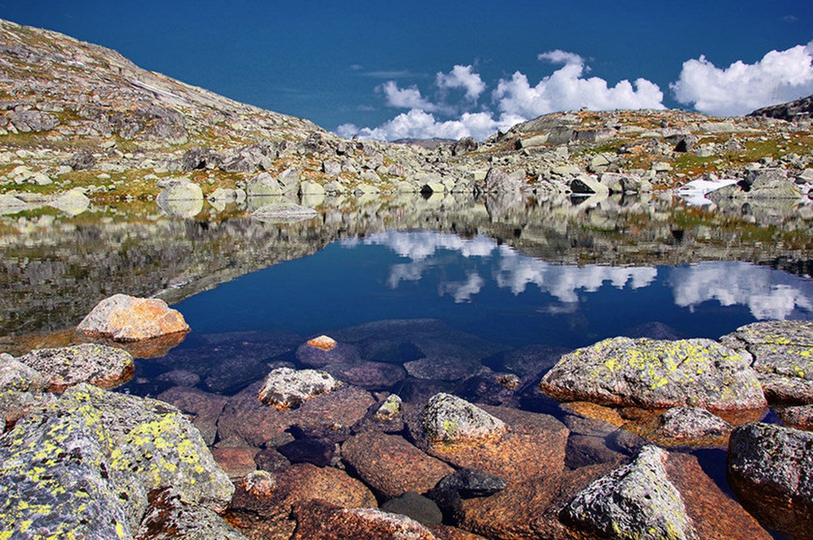 Ledeniško jezero II by Izidor Gašperlin