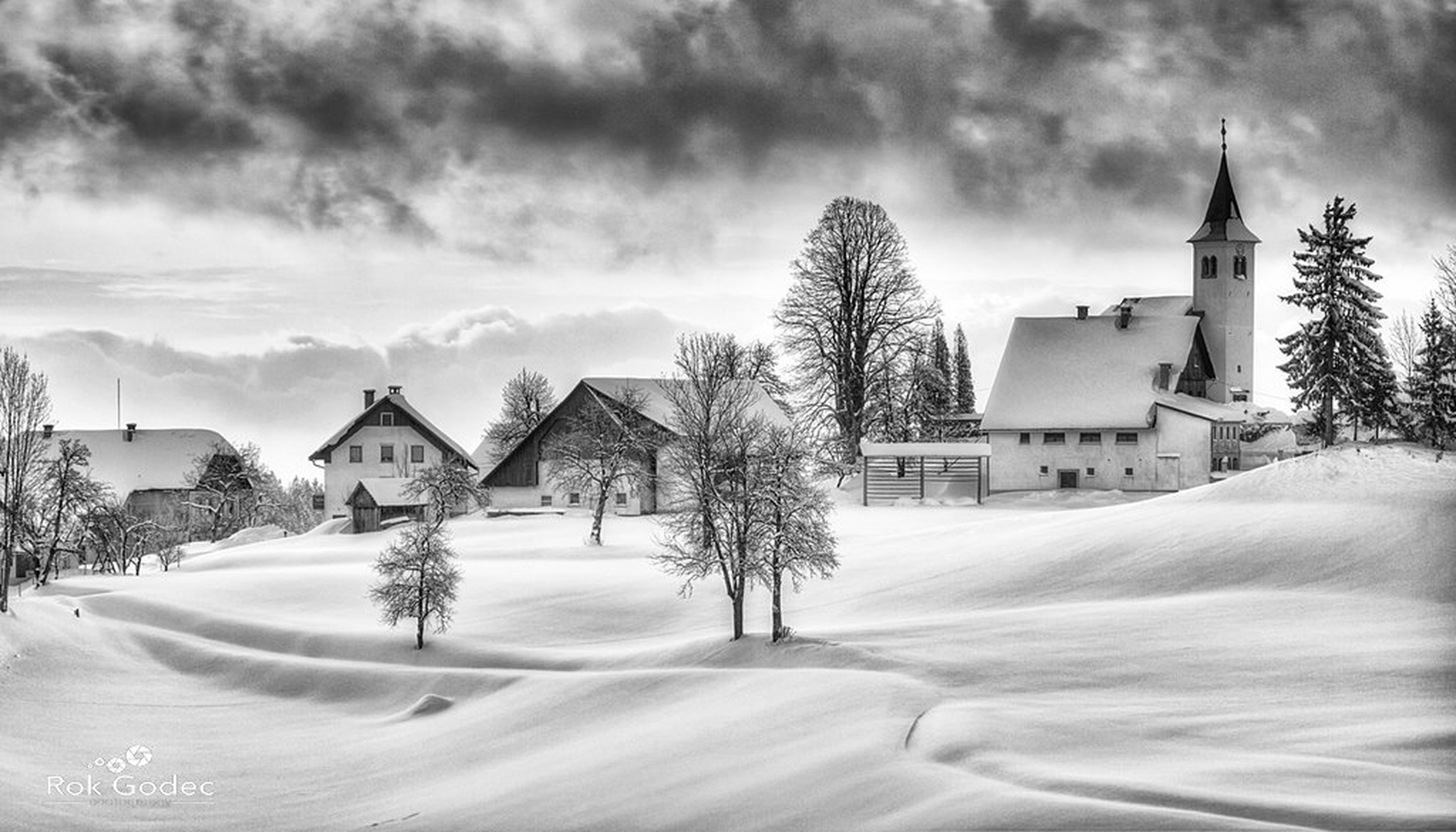 Nevarno nebo by Rok Godec