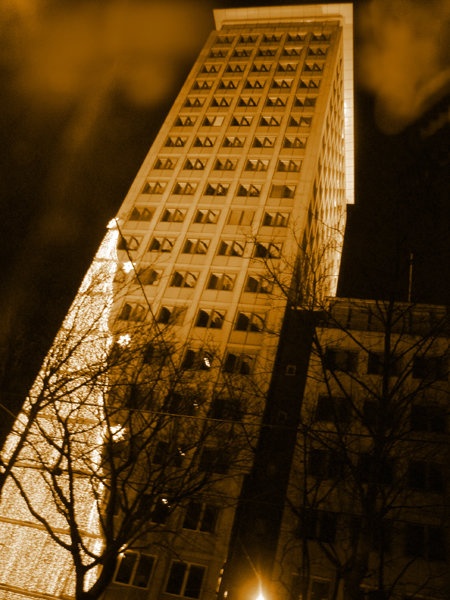 stolpnica iz risanke by Dali double07