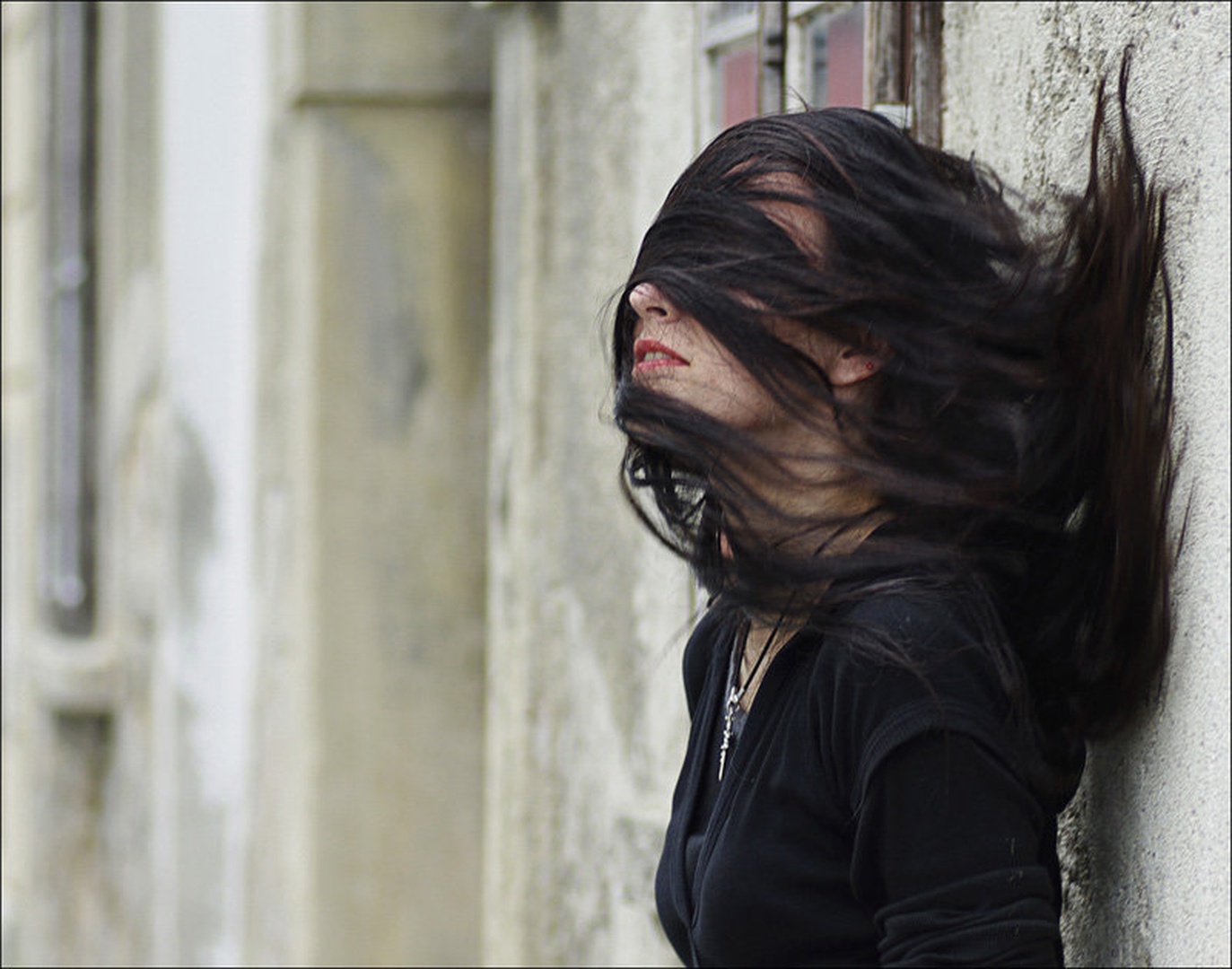 Can't see by Tina
