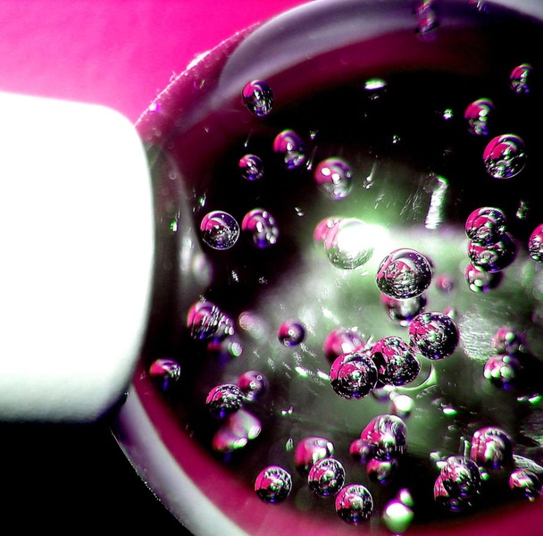 bubbly by Maša Greben
