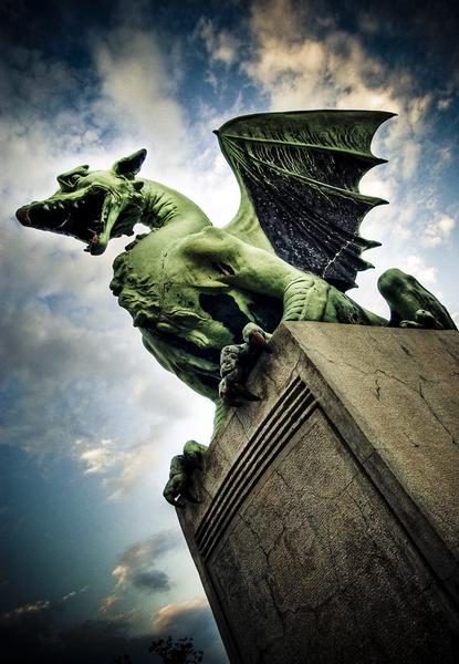 Ljubljanski zmaj by gašper gartnar