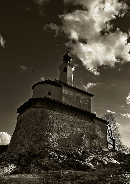 Malograjska  kapela. by Joc1