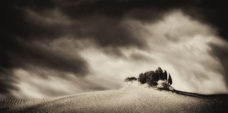 Drama in Toscana by Aleksander Šmid