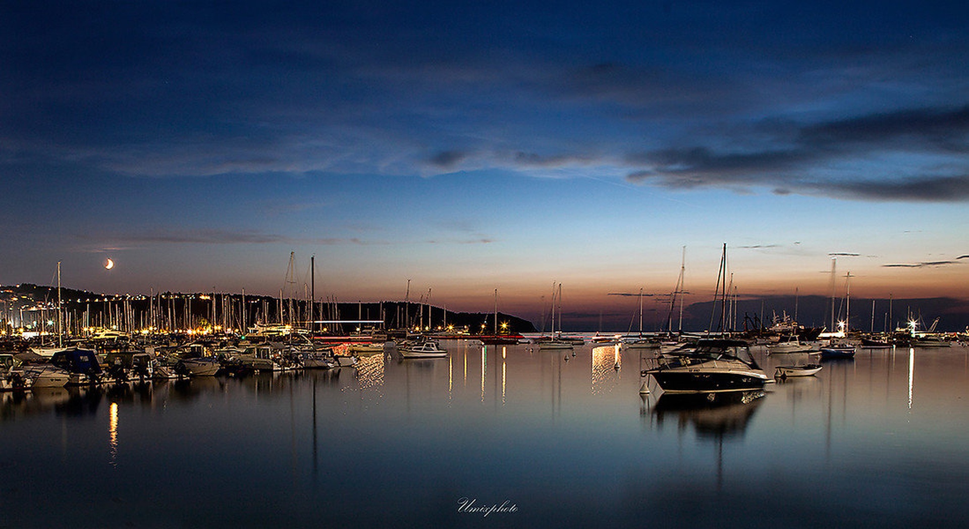 Izola By Night III. by umix