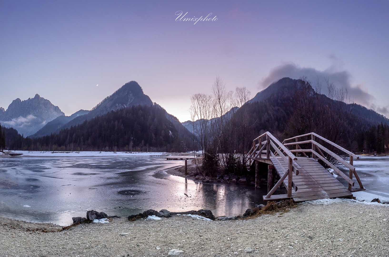 Mostiček by umix