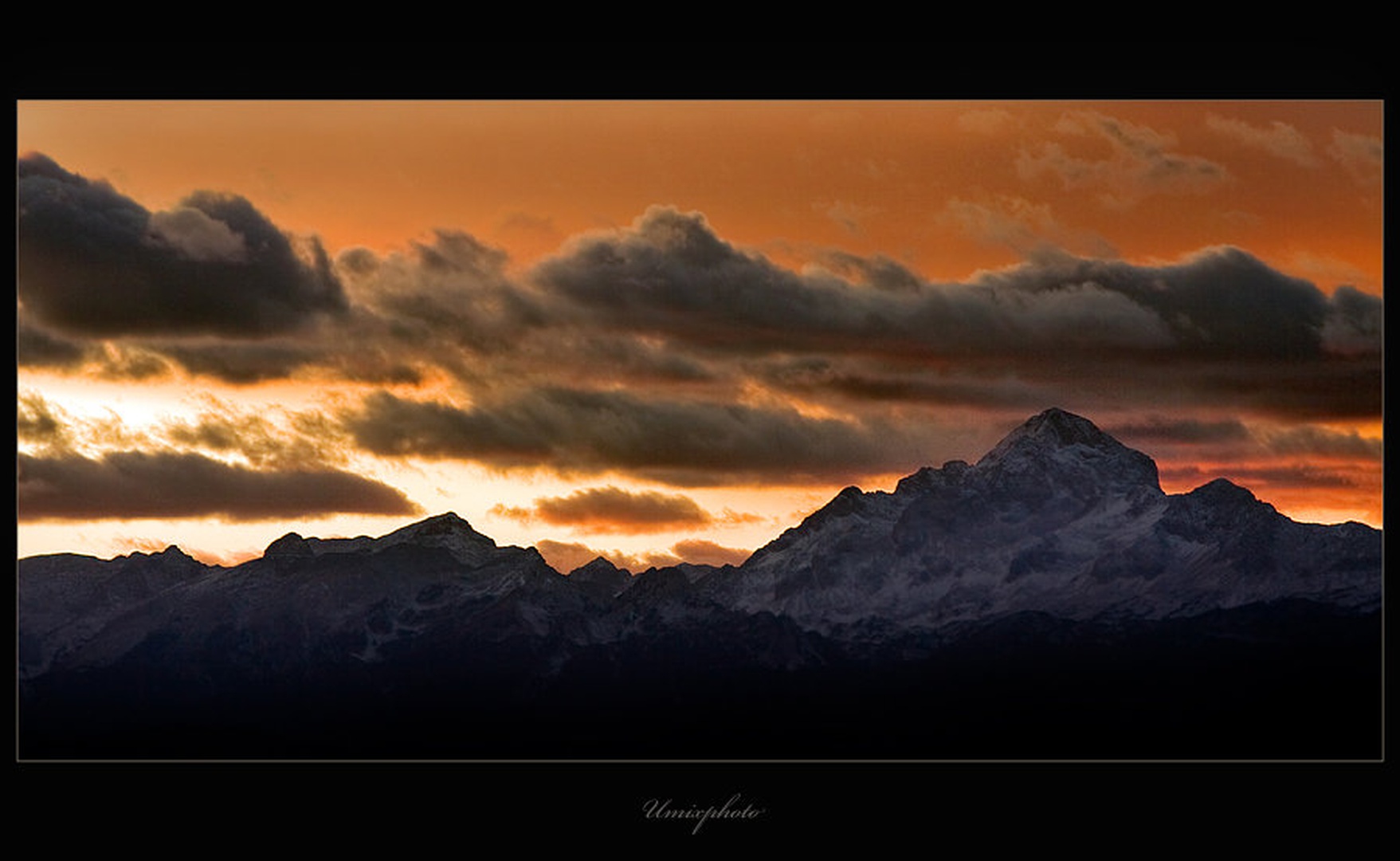 Triglav v sončenm zahodu by umix