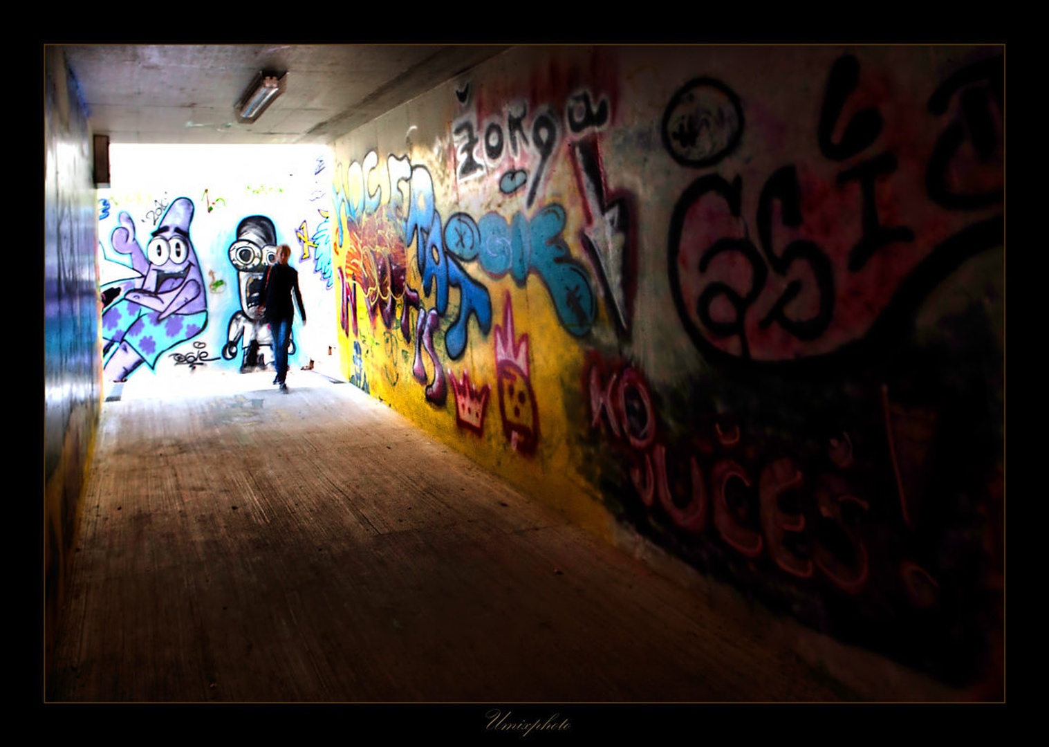 V tunelu grafitov by umix