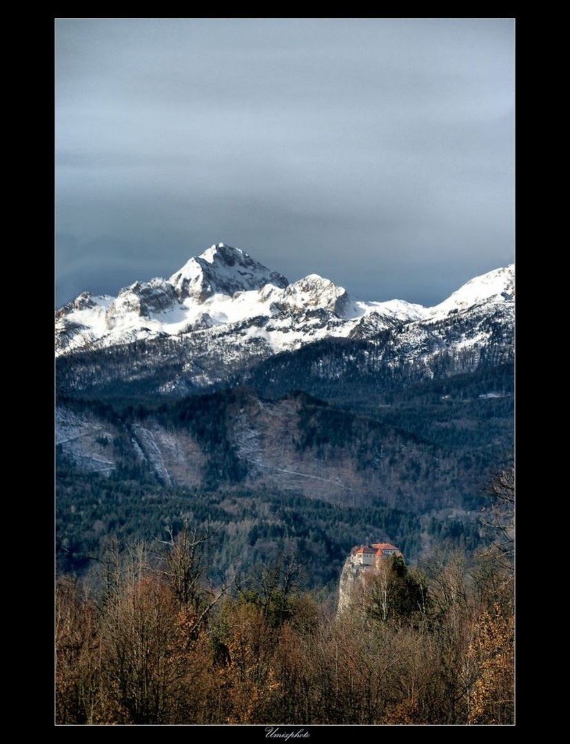 Triglav z gradom by umix