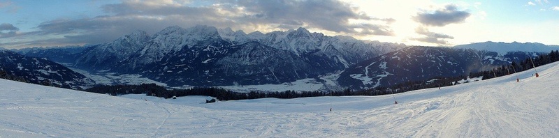 Lienz super ski by Aleksander Tušek