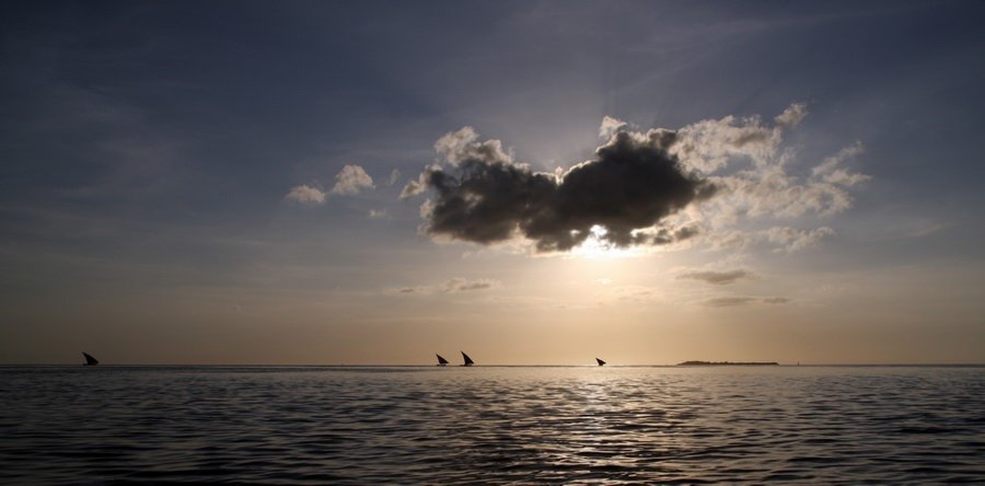 Zahod na Zanzibarju by Aleš KObav