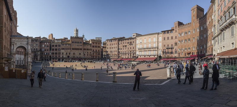 Panorama Siene by sanyalec