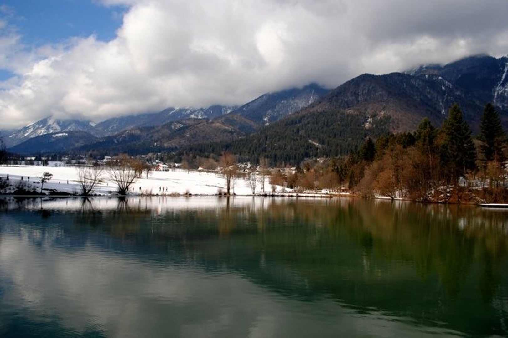 Jezero Črnava in hribi v oblakih by Grega Likozar