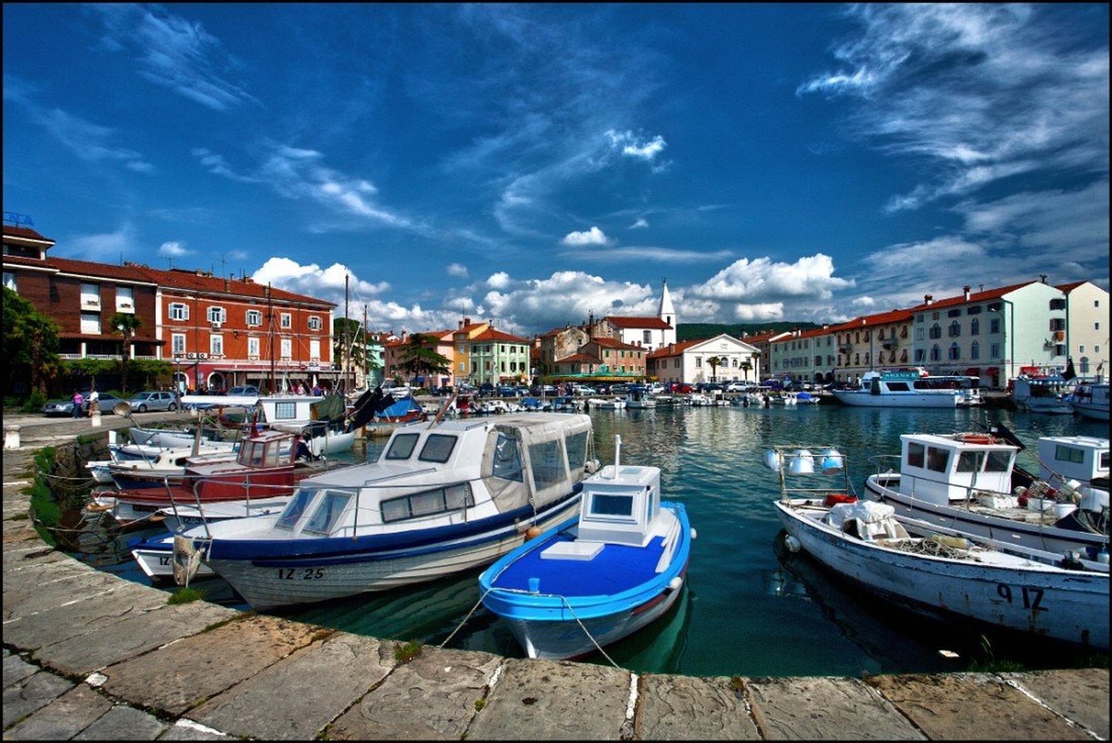Izola-mandrač by Ivo Gregorič