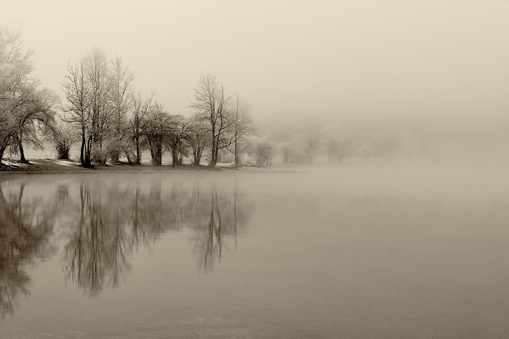 disappearing into the mist by Bor