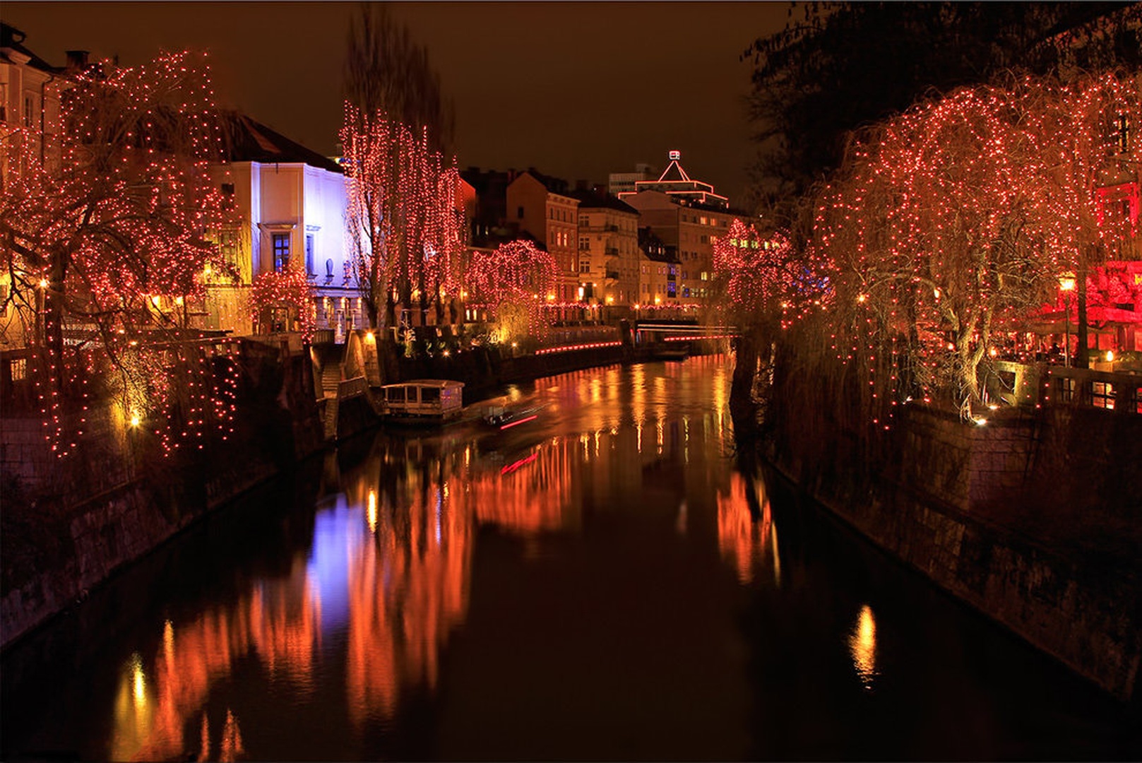 Veliki kanal - Ljubljanica by Bor
