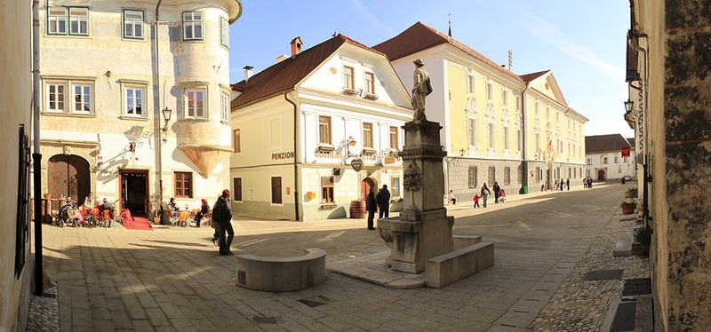 8.2.2011 11.45 by Bor