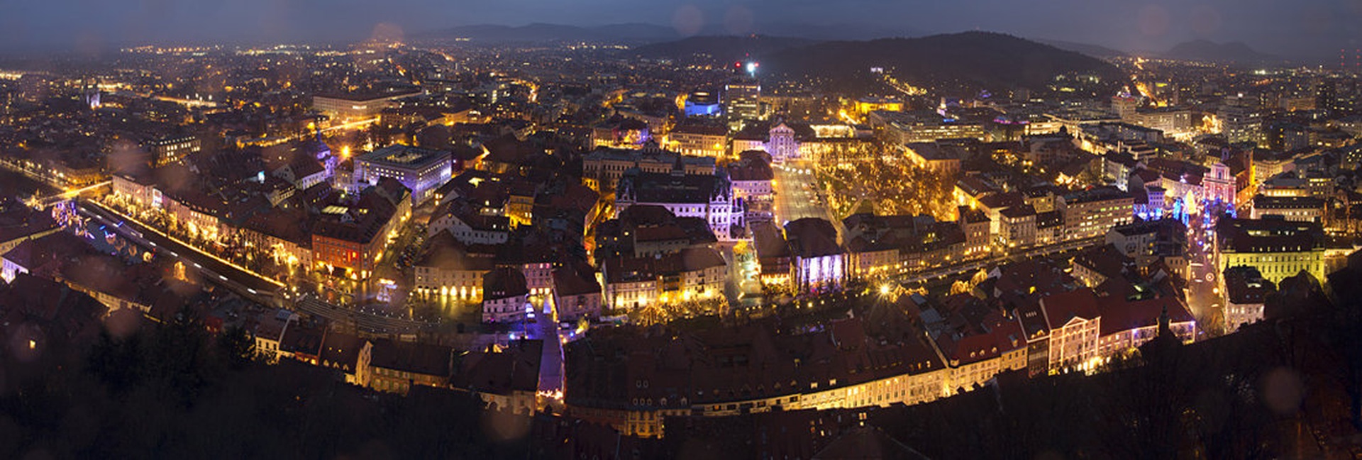 praznično okrašenih 7 by Bor