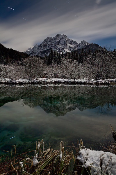 460 sekund by Bor