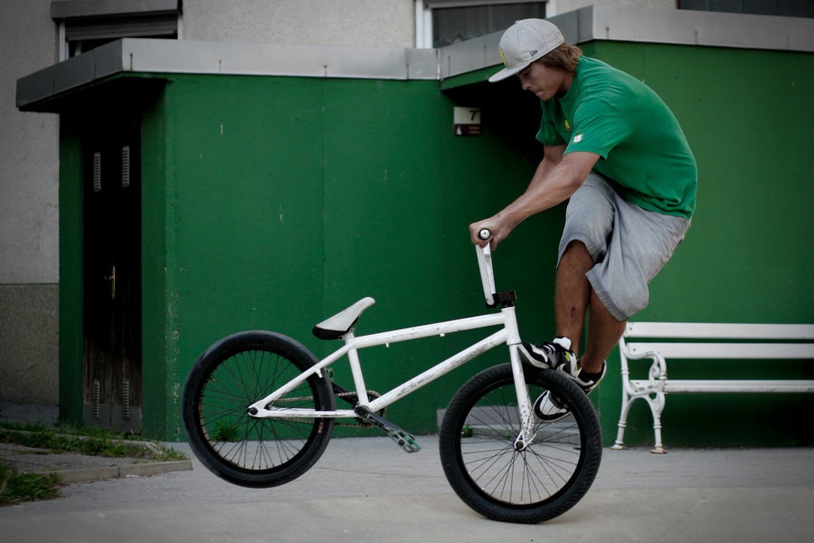 Footjam Tailwhip by Anej Lešnik