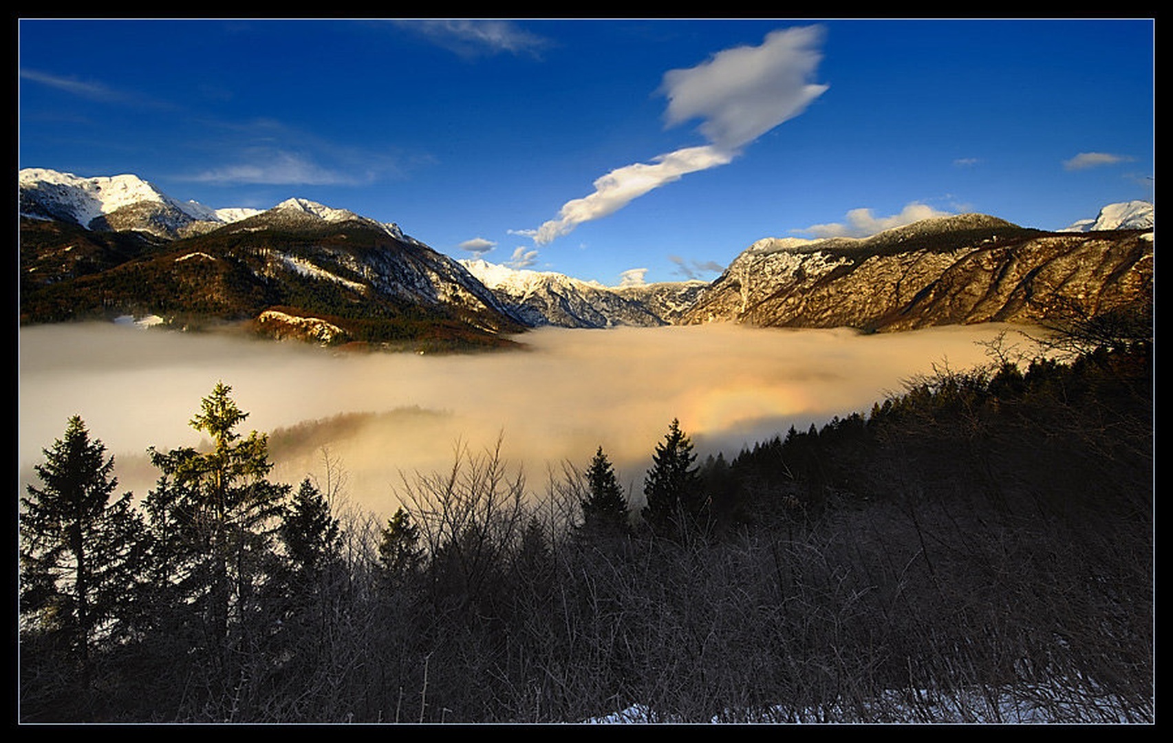 Bohinjske meglice II by Janez Mencinger