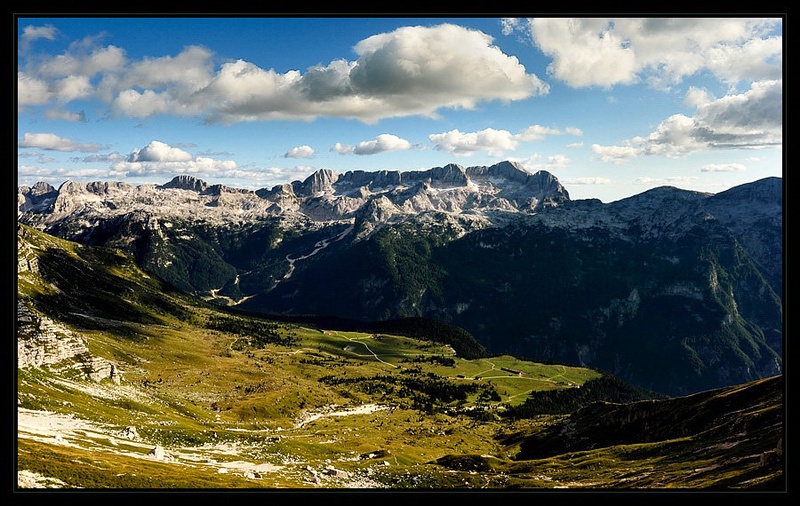 prostranstva by Janez Mencinger