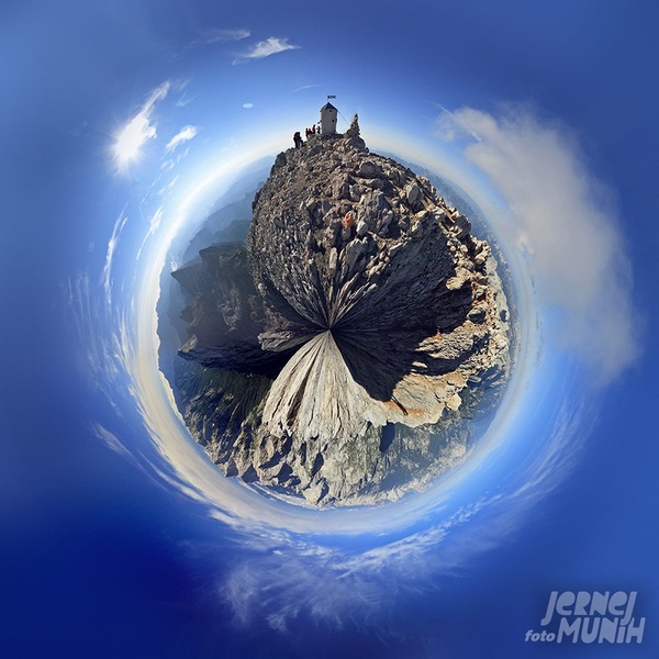 Rocky planet by Jernej Munih