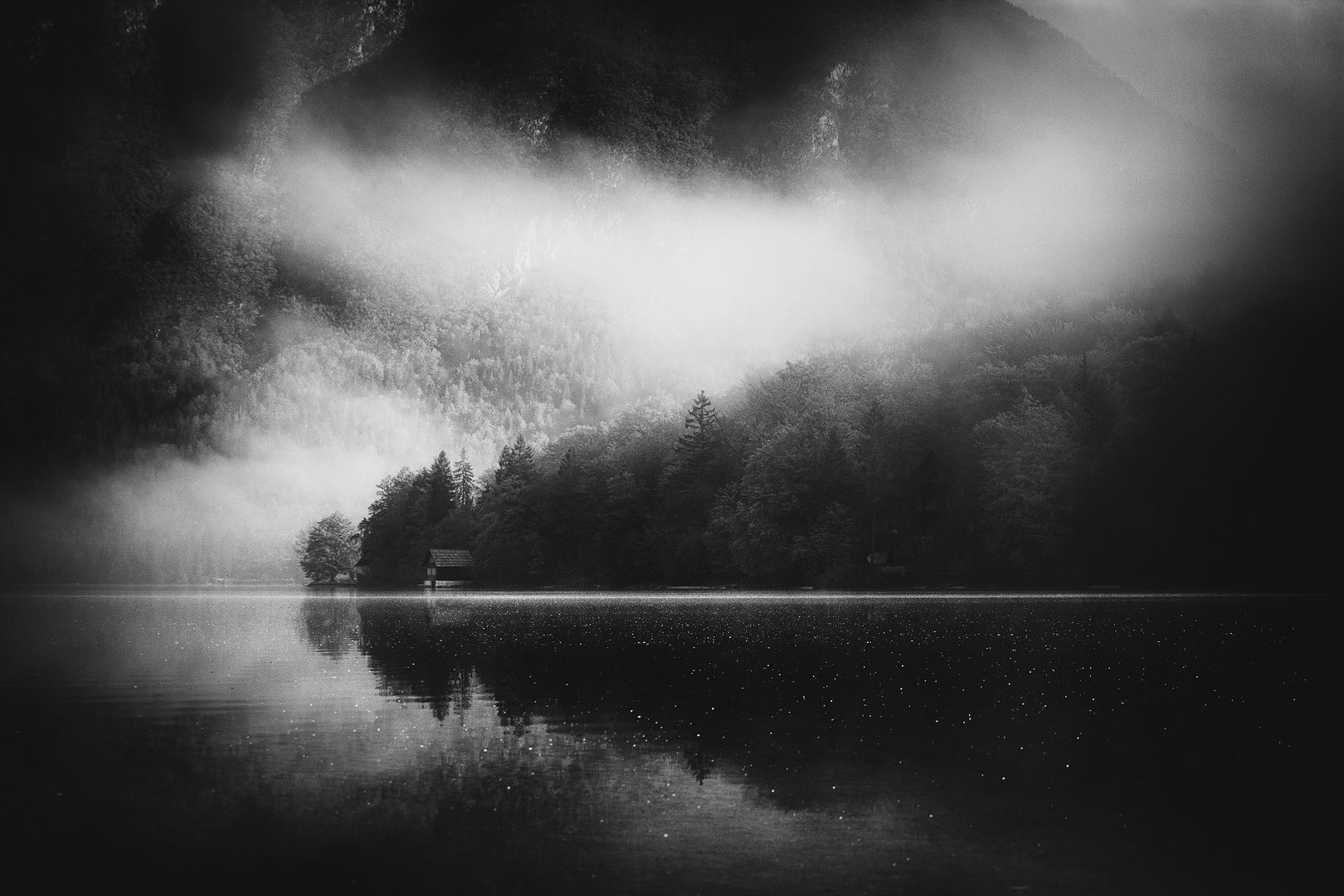 Bohinjsko jezero by Kristijan Keretić