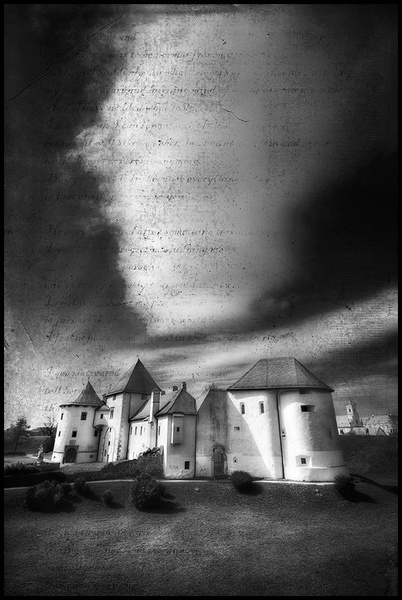 Stari grad Varazdin by Kristijan Keretić
